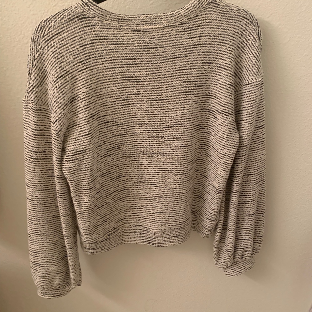 Madewell Sweater - Texture & Thread - Picture 2 of 3